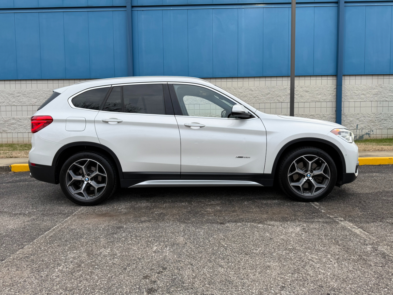 BMW X1 AWD 4dr xDrive28i 2016