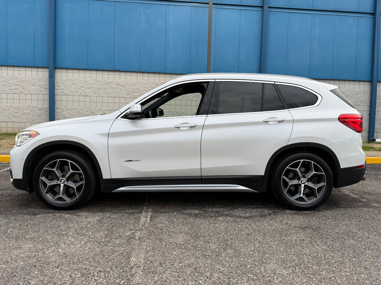 BMW X1 AWD 4dr xDrive28i 2016