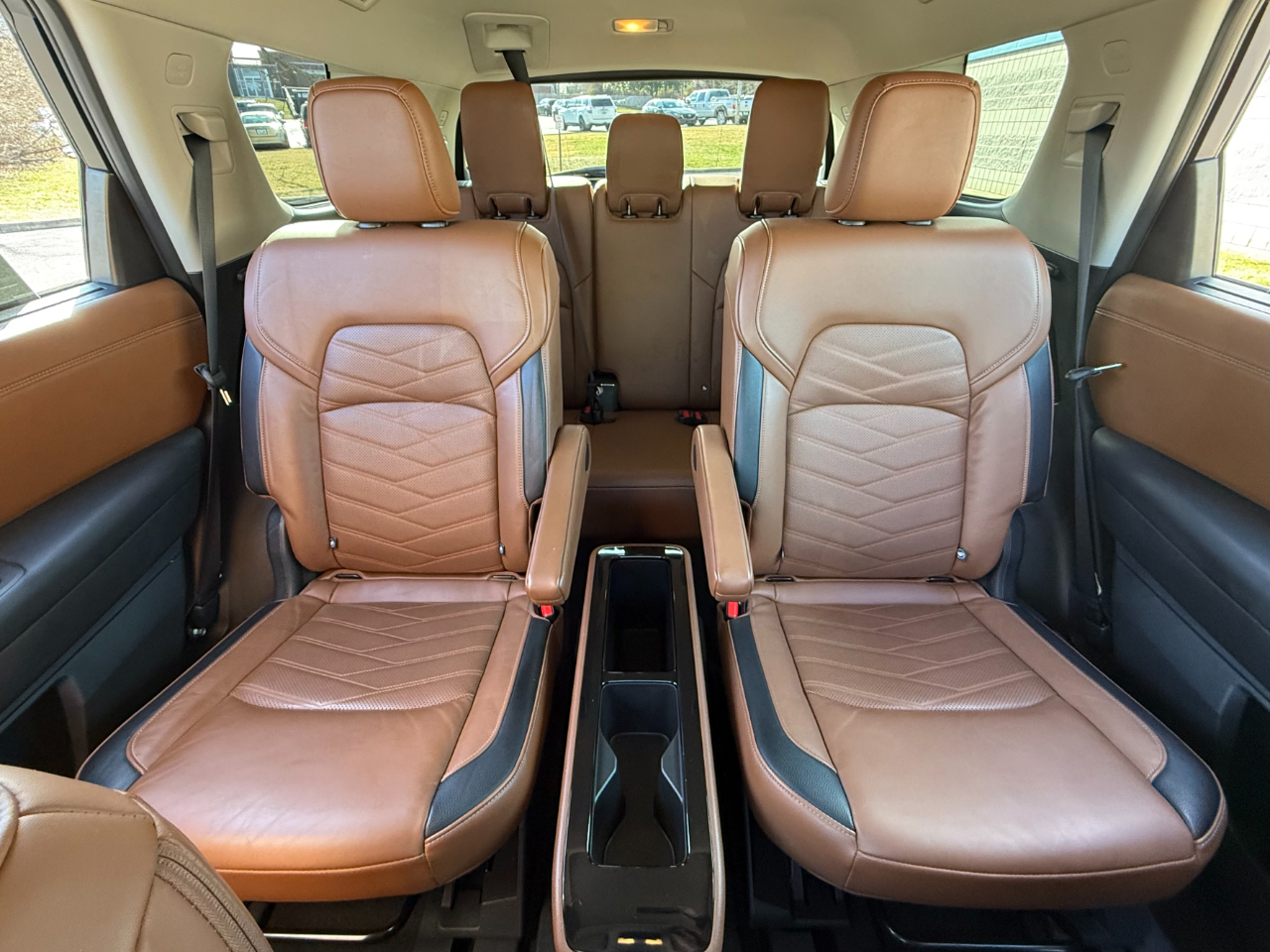 Nissan Pathfinder Platinum 4WD 2024