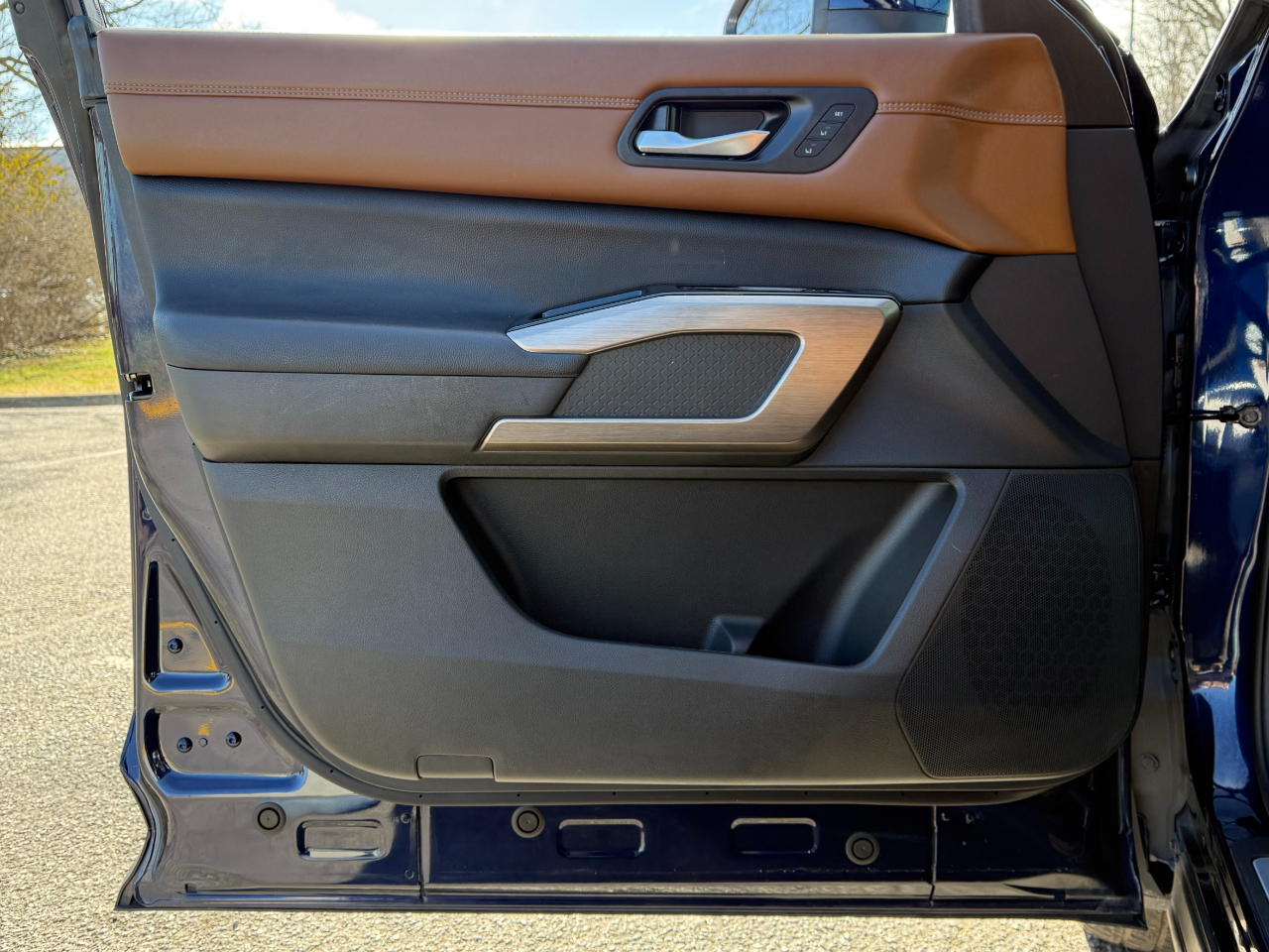 Nissan Pathfinder Platinum 4WD 2024