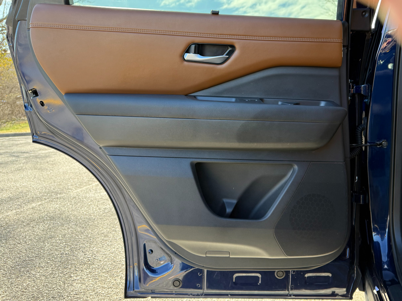 Nissan Pathfinder Platinum 4WD 2024