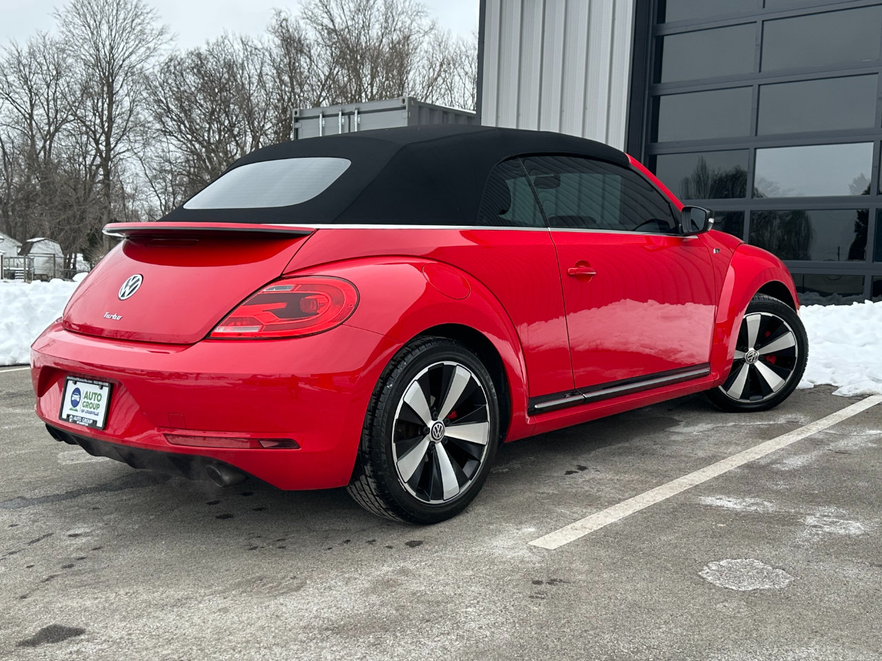 Volkswagen Beetle Convertible 2dr DSG 2.0T R-Line 2015