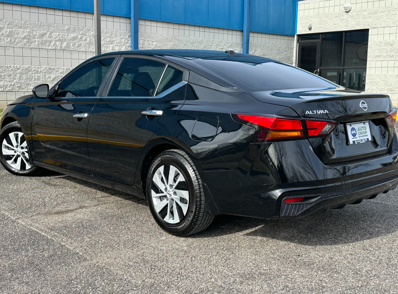 Nissan Altima 2.5 S Sedan 2020