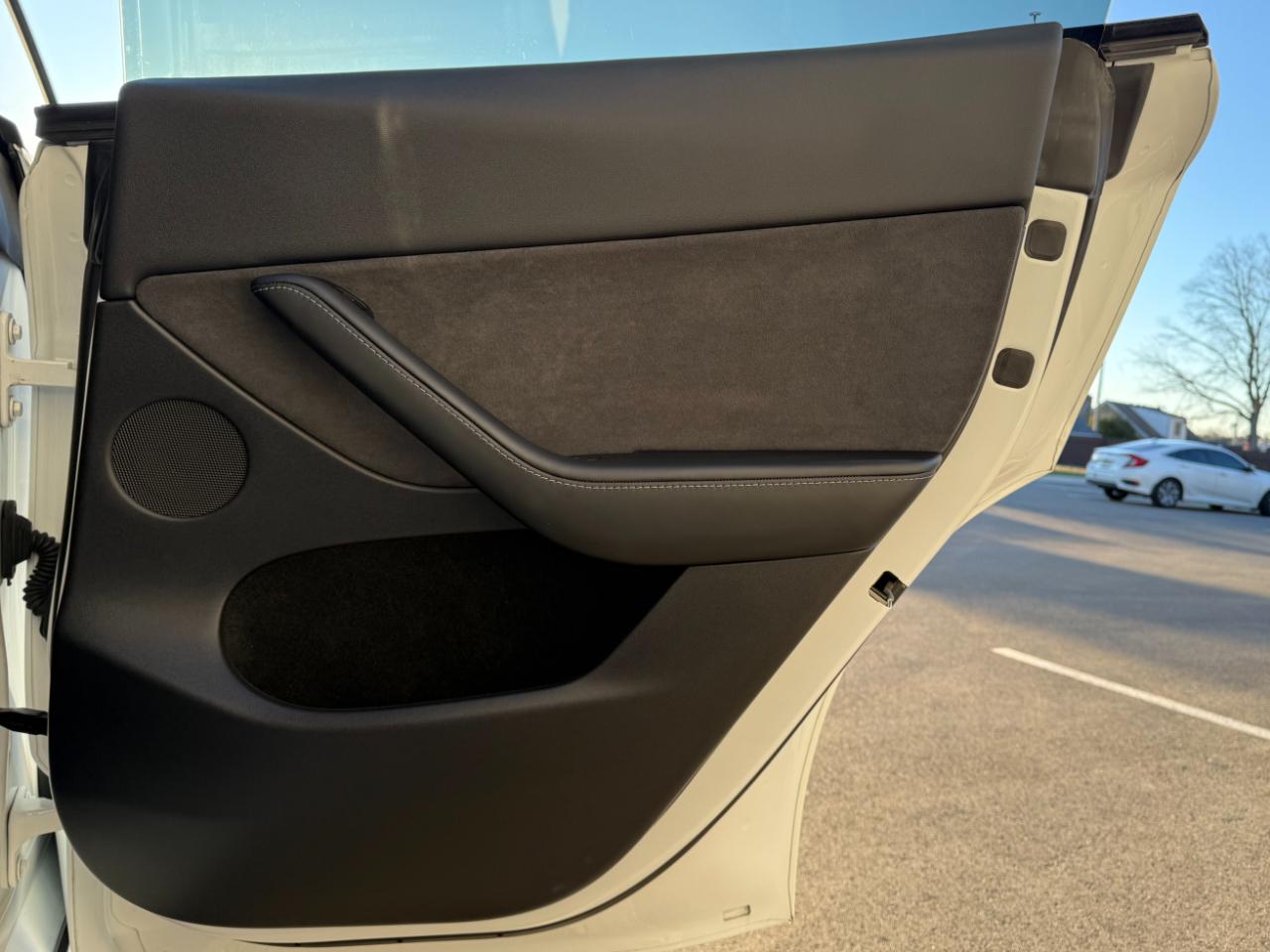 Tesla Model Y Long Range AWD 2023