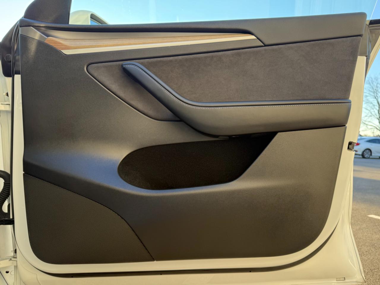 Tesla Model Y Long Range AWD 2023