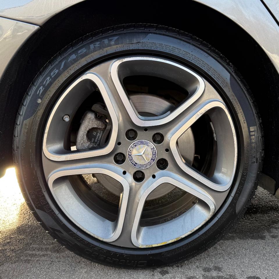 Mercedes-Benz CLA-Class 4dr Sdn CLA 250 FWD 2014