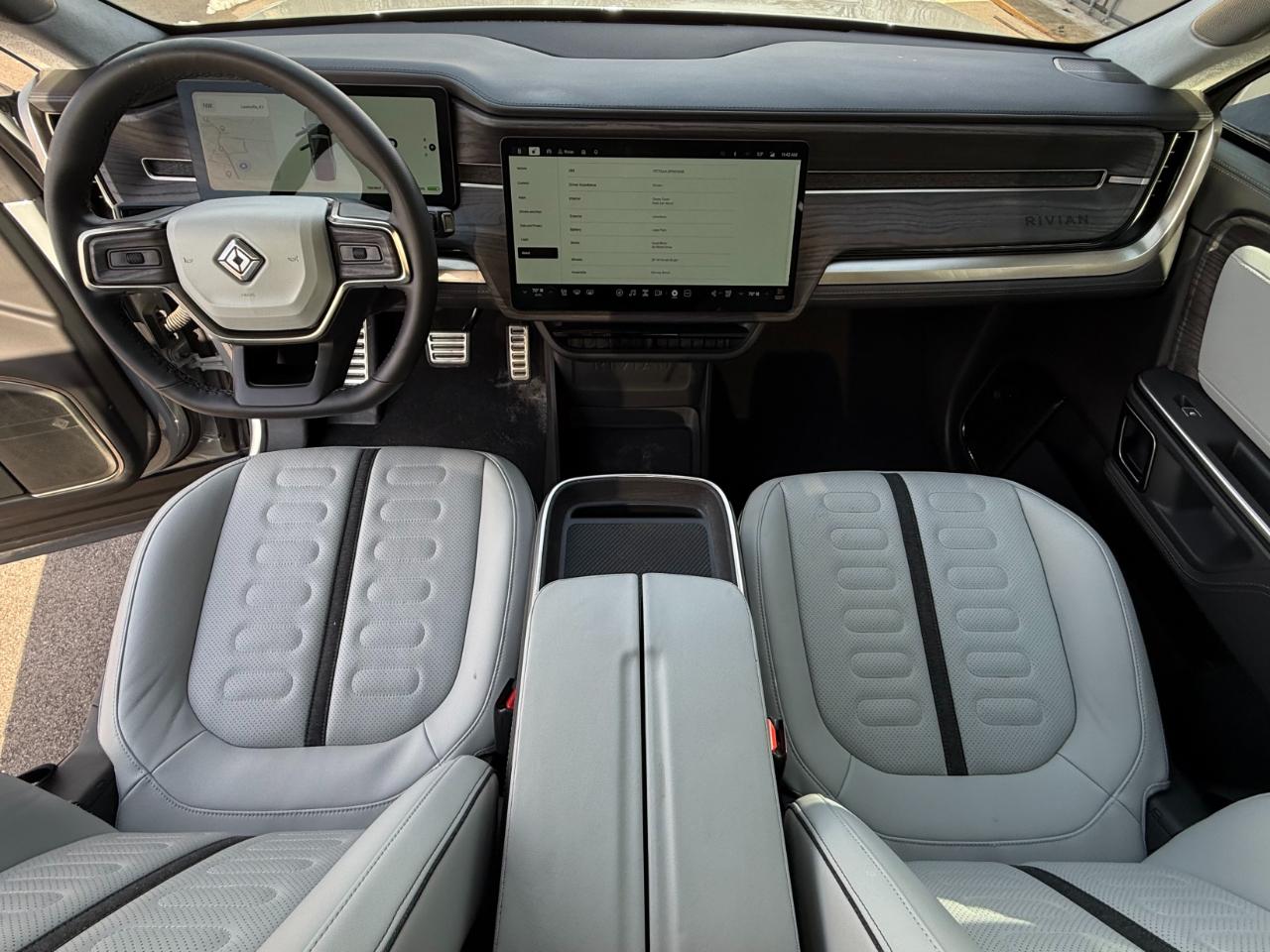 Rivian R1T Launch Edition Quad-Motor Large Pack *Ltd Avail* 2023