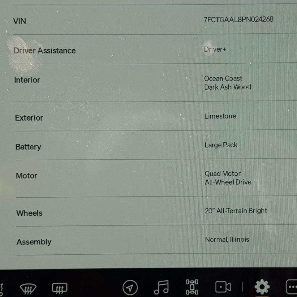Rivian R1T Launch Edition Quad-Motor Large Pack *Ltd Avail* 2023