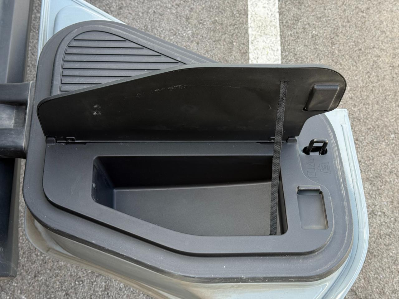 Rivian R1T Launch Edition Quad-Motor Large Pack *Ltd Avail* 2023