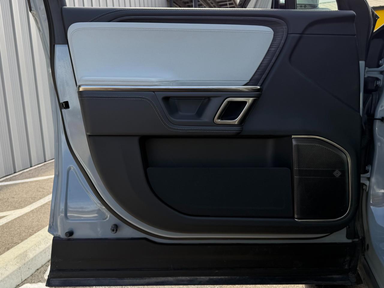 Rivian R1T Launch Edition Quad-Motor Large Pack *Ltd Avail* 2023