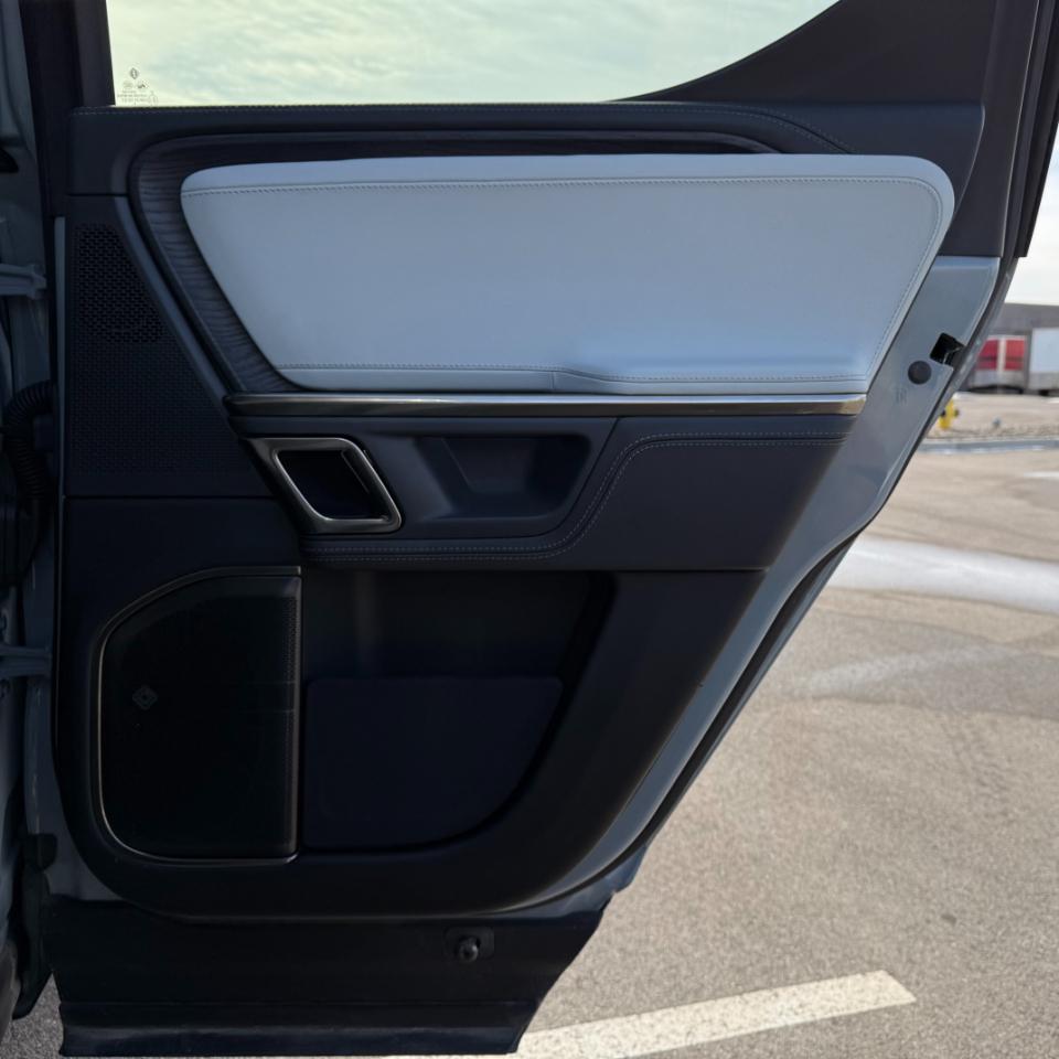 Rivian R1T Launch Edition Quad-Motor Large Pack *Ltd Avail* 2023