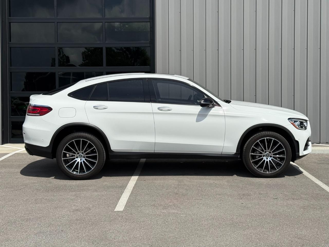 Mercedes-Benz GLC GLC 300 4MATIC Coupe 2023