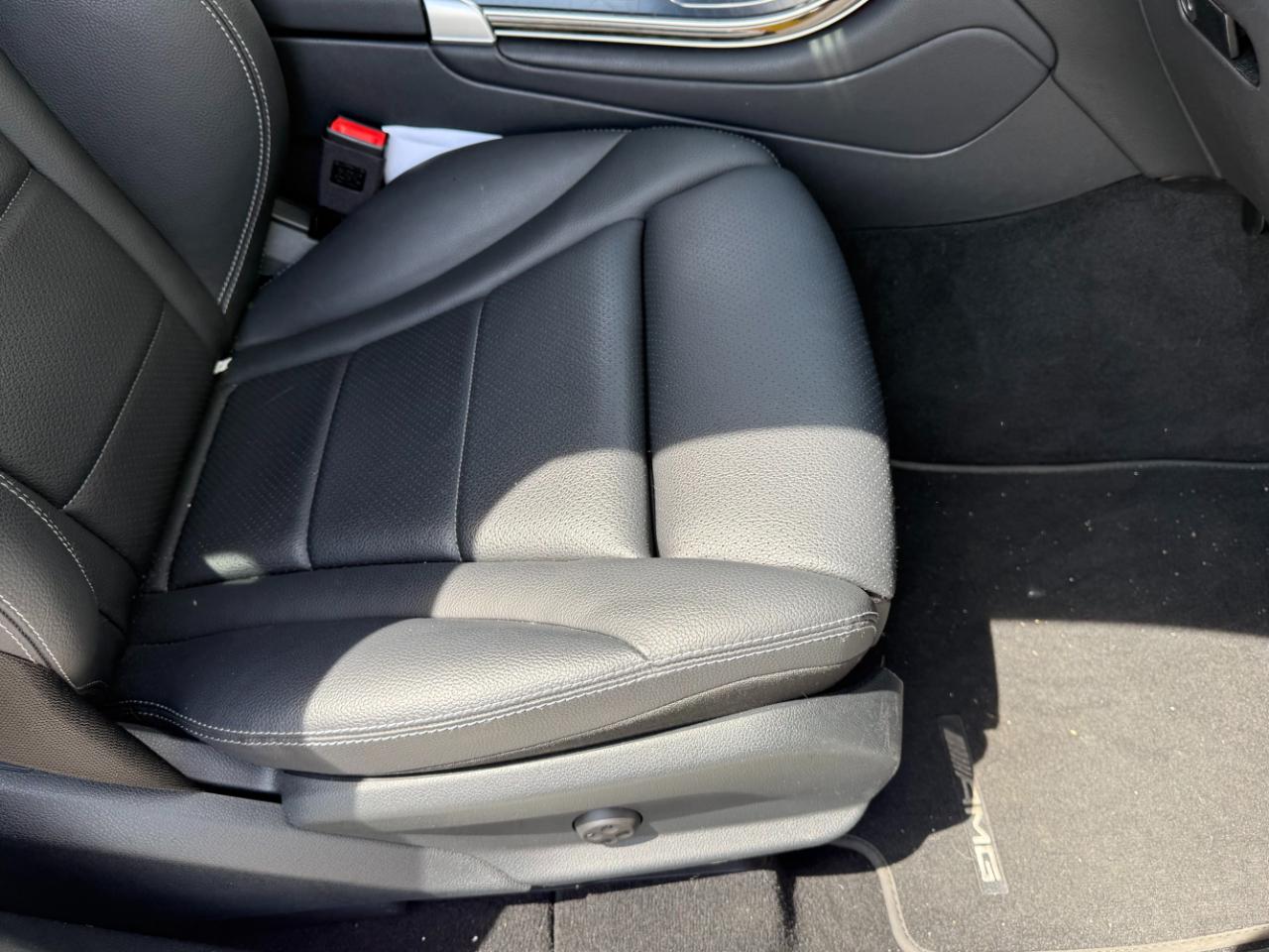 Mercedes-Benz GLC GLC 300 4MATIC Coupe 2023