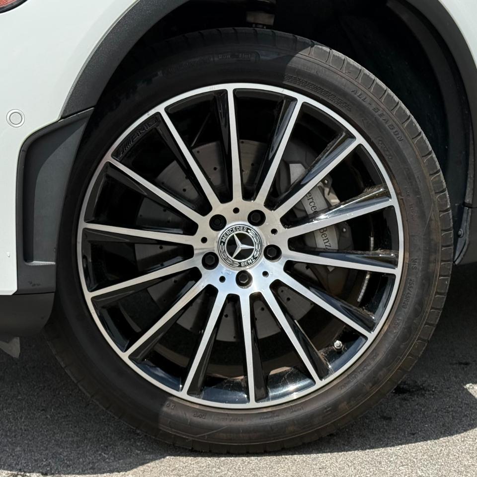 Mercedes-Benz GLC GLC 300 4MATIC Coupe 2023
