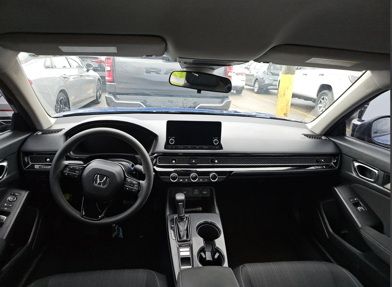 Honda Civic Sedan LX CVT 2022