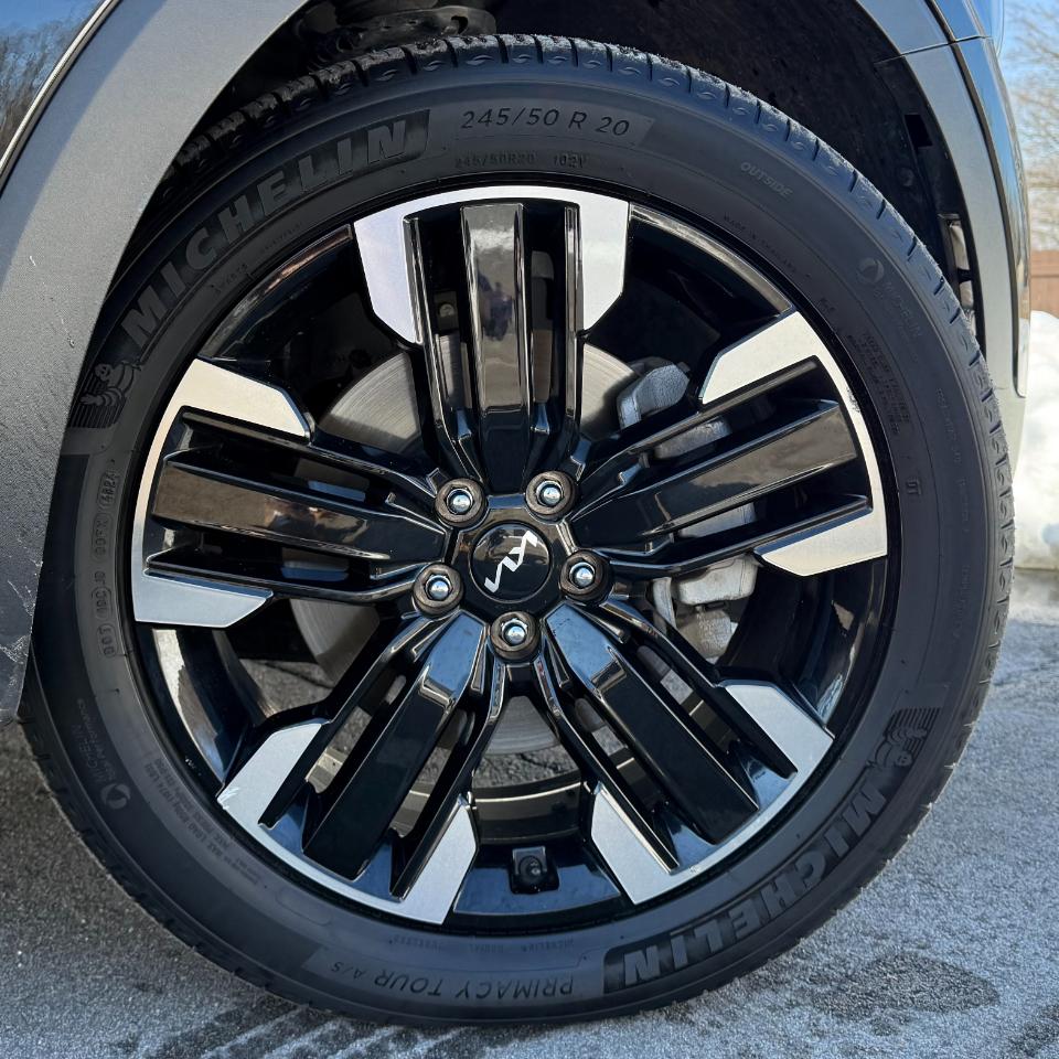 Kia Telluride SX FWD 2024