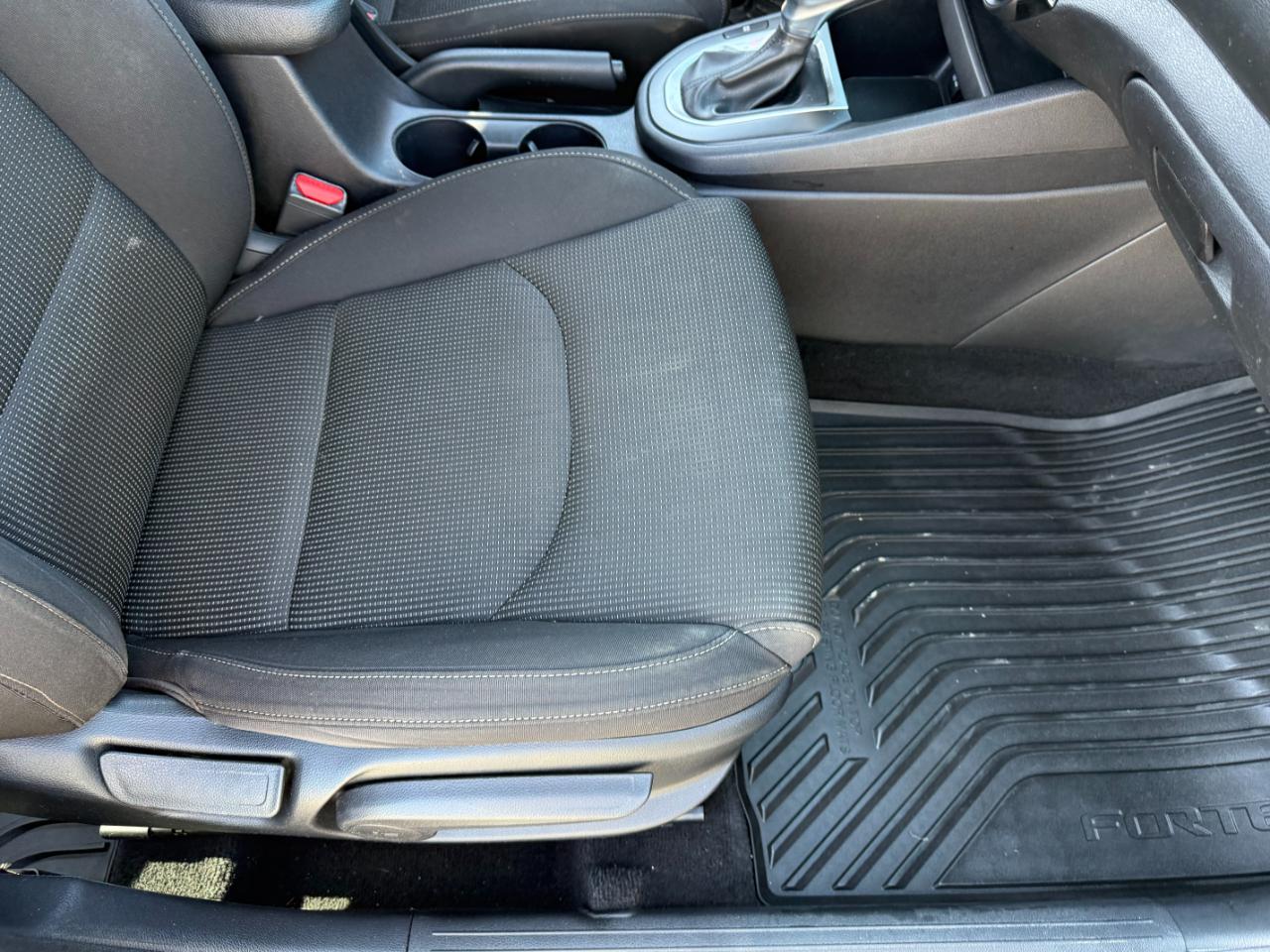 Kia Forte LXS IVT 2019