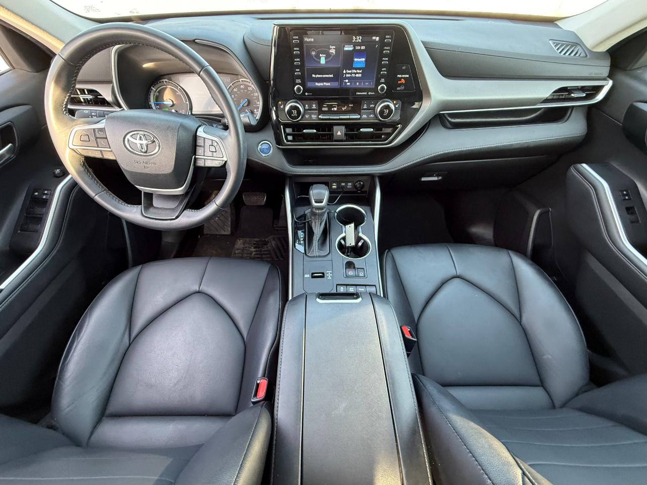 Toyota Highlander Hybrid XLE AWD (Natl) 2022