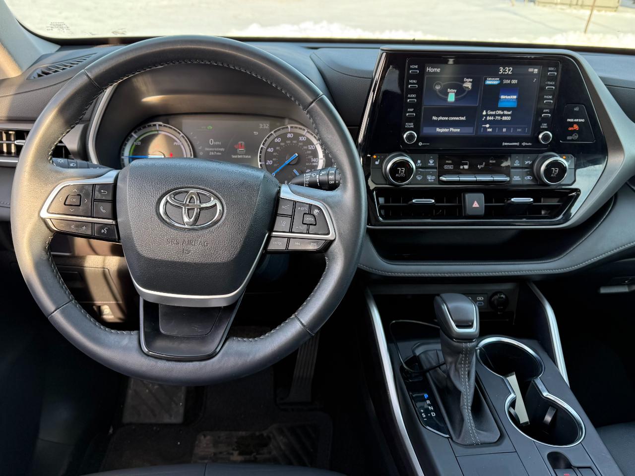 Toyota Highlander Hybrid XLE AWD (Natl) 2022