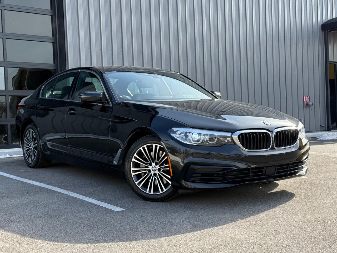 BMW 5 Series 540i Sedan 2019