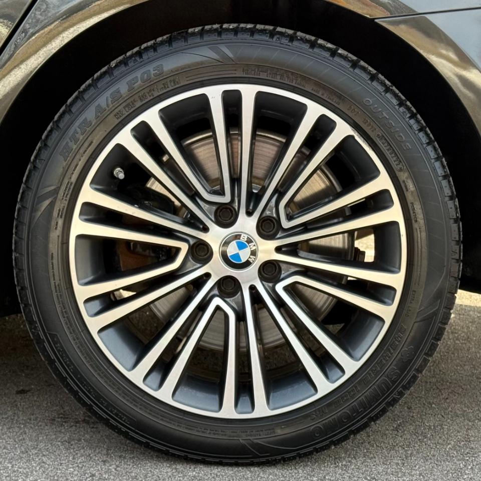 BMW 5 Series 540i Sedan 2019