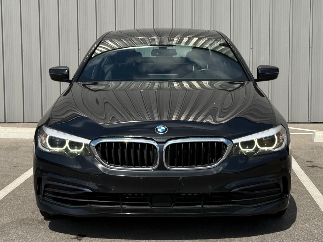BMW 5 Series 540i Sedan 2019