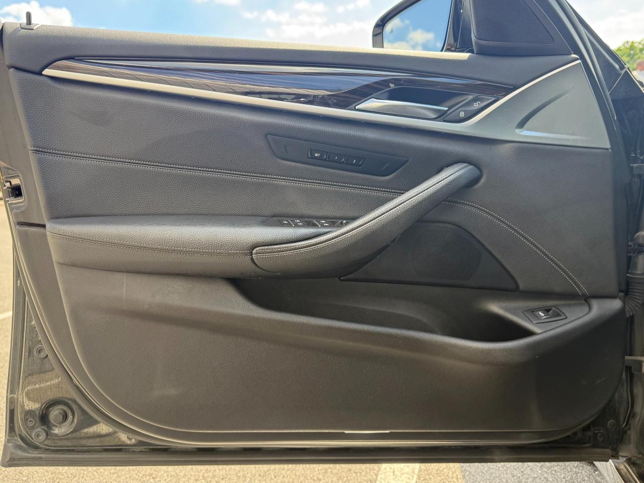 BMW 5 Series 540i Sedan 2019