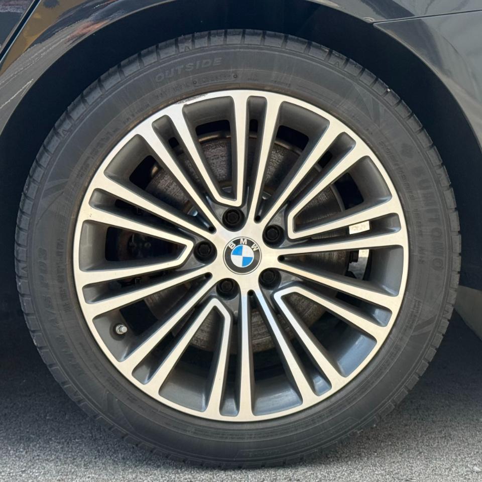 BMW 5 Series 540i Sedan 2019