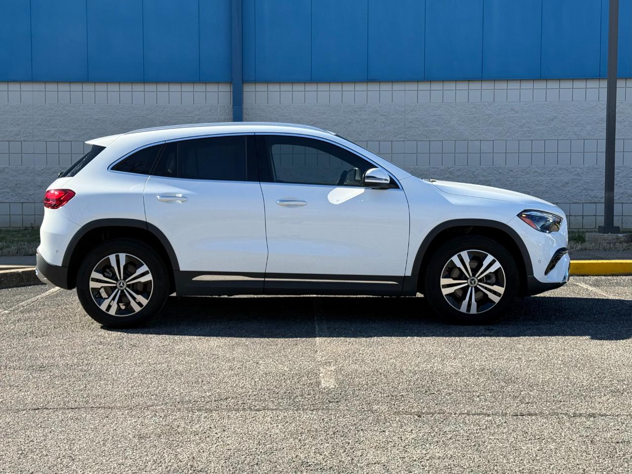 Mercedes-Benz GLA GLA 250 SUV 2024