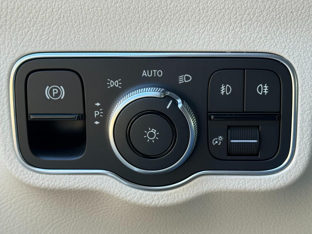 Mercedes-Benz GLA GLA 250 SUV 2024