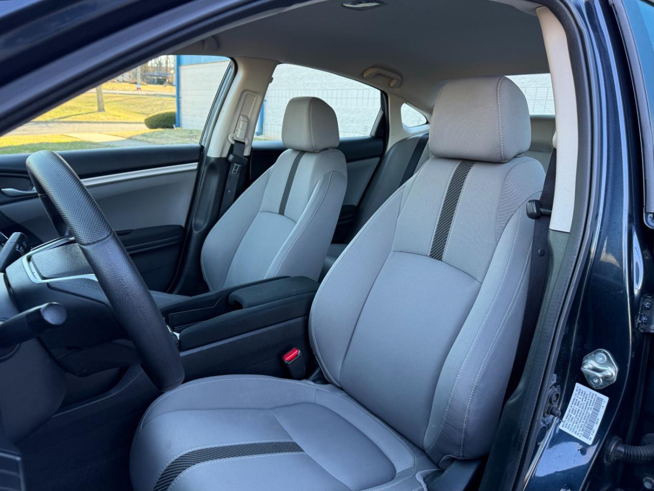 Honda Civic Sedan LX CVT 2017