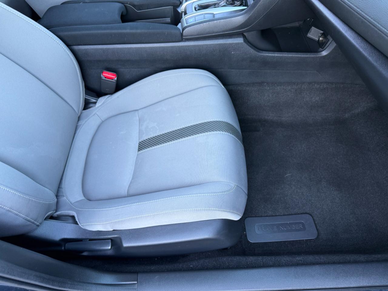 Honda Civic Sedan LX CVT 2017