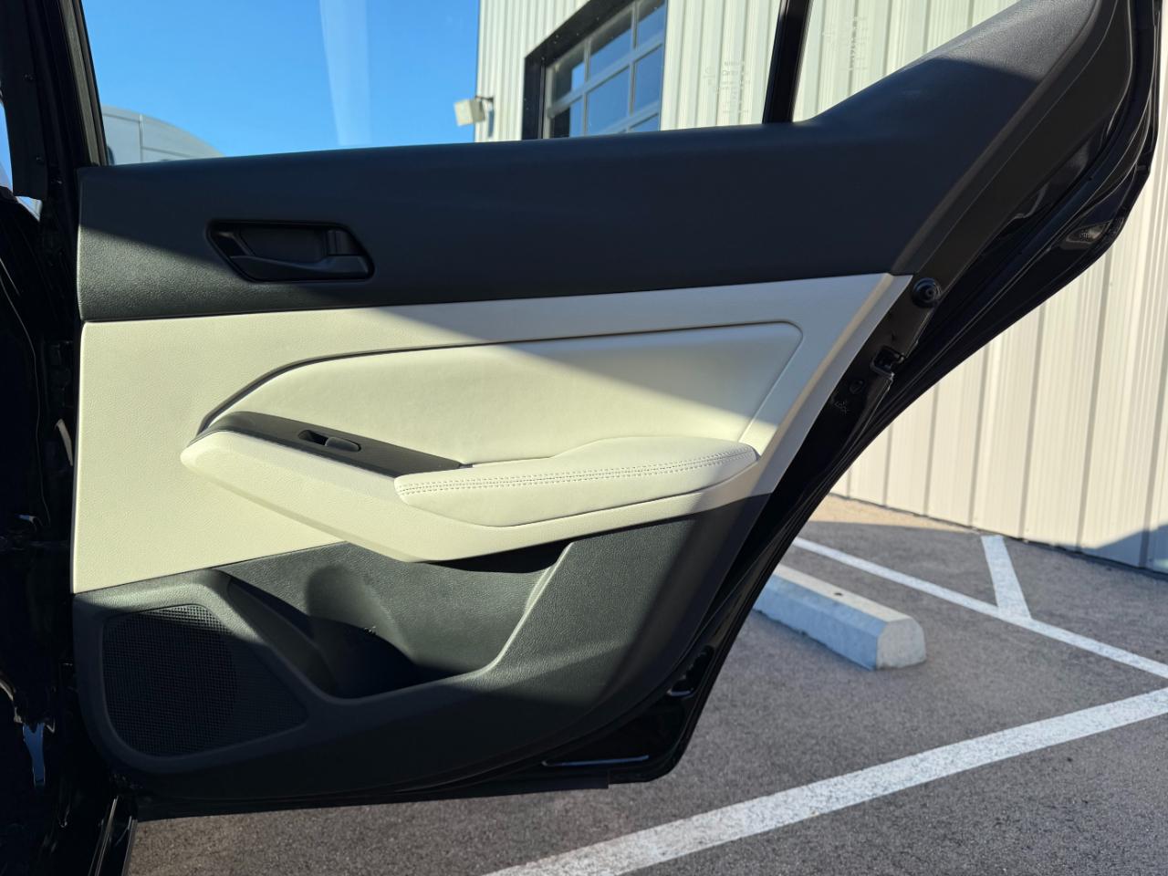 Nissan Altima SV FWD 2025