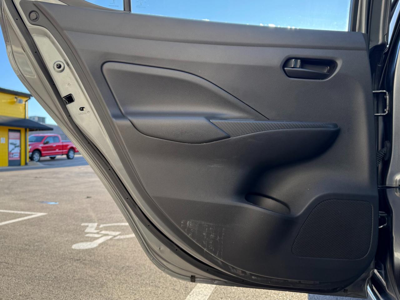 Nissan Versa S CVT 2024