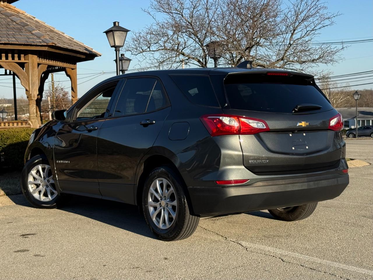 Chevrolet Equinox FWD 4dr LS w/1LS 2019