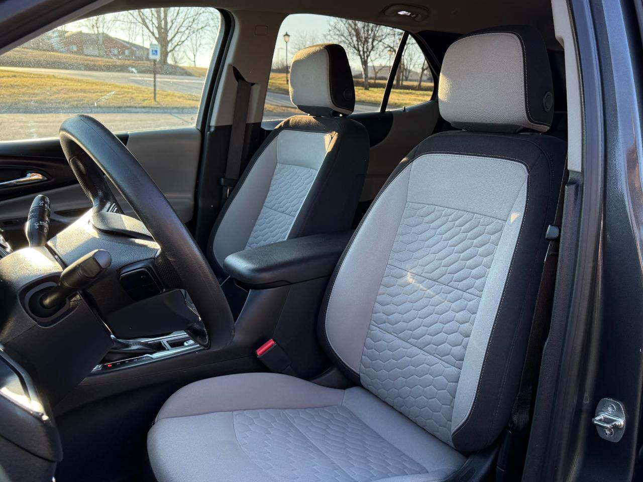 Chevrolet Equinox FWD 4dr LS w/1LS 2019