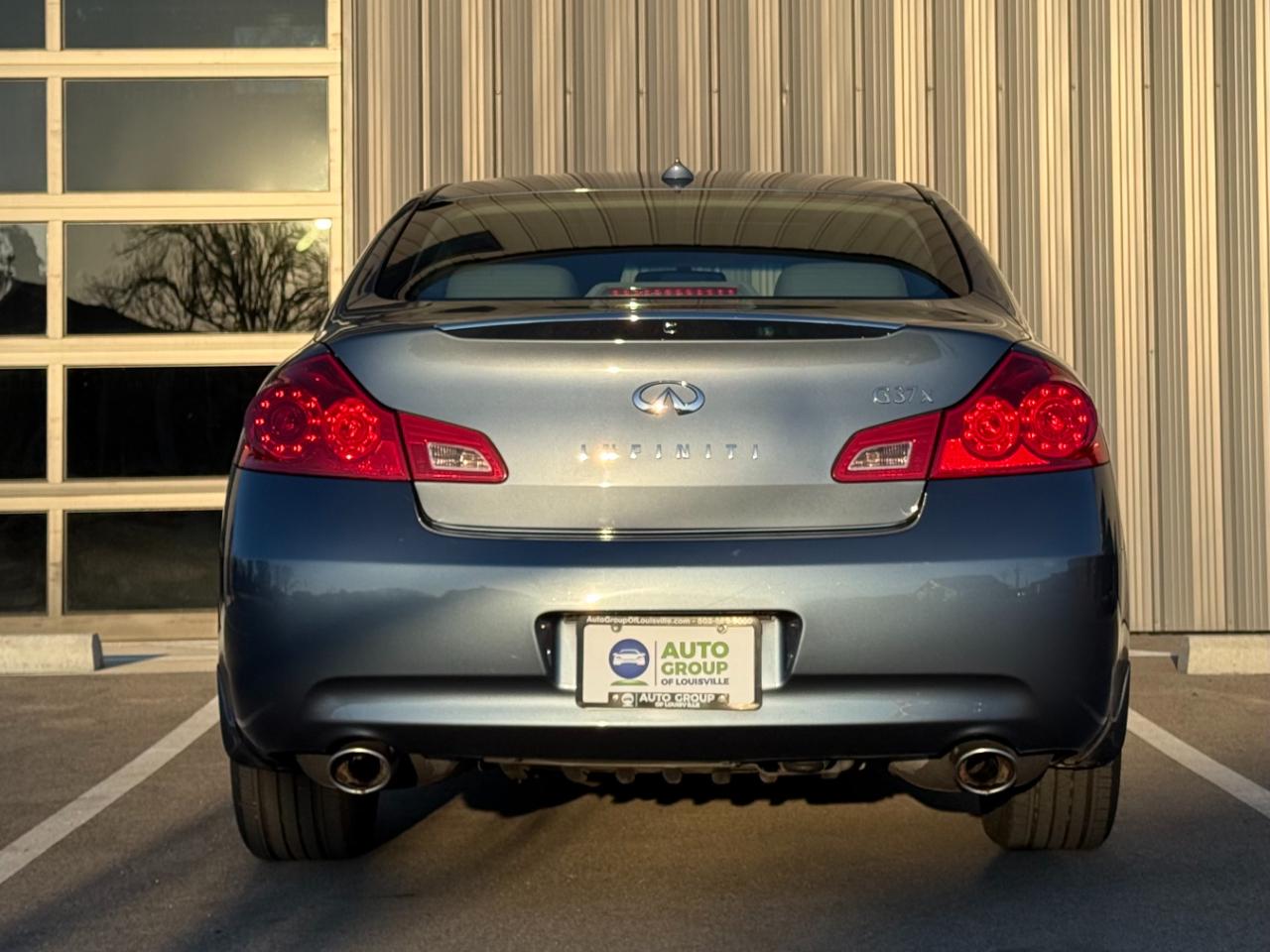 Infiniti G37 Sedan 4dr x AWD 2009