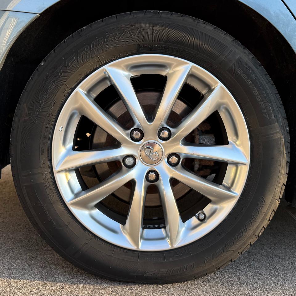 Infiniti G37 Sedan 4dr x AWD 2009