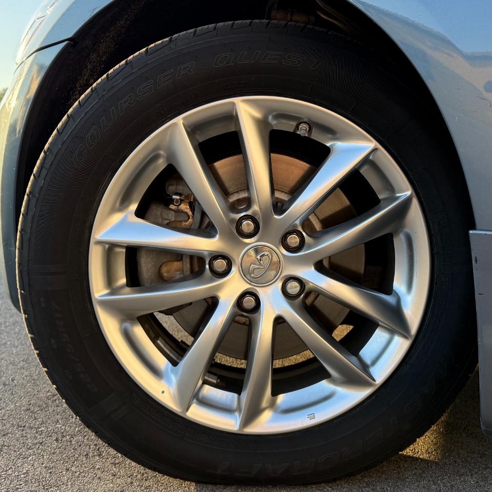 Infiniti G37 Sedan 4dr x AWD 2009