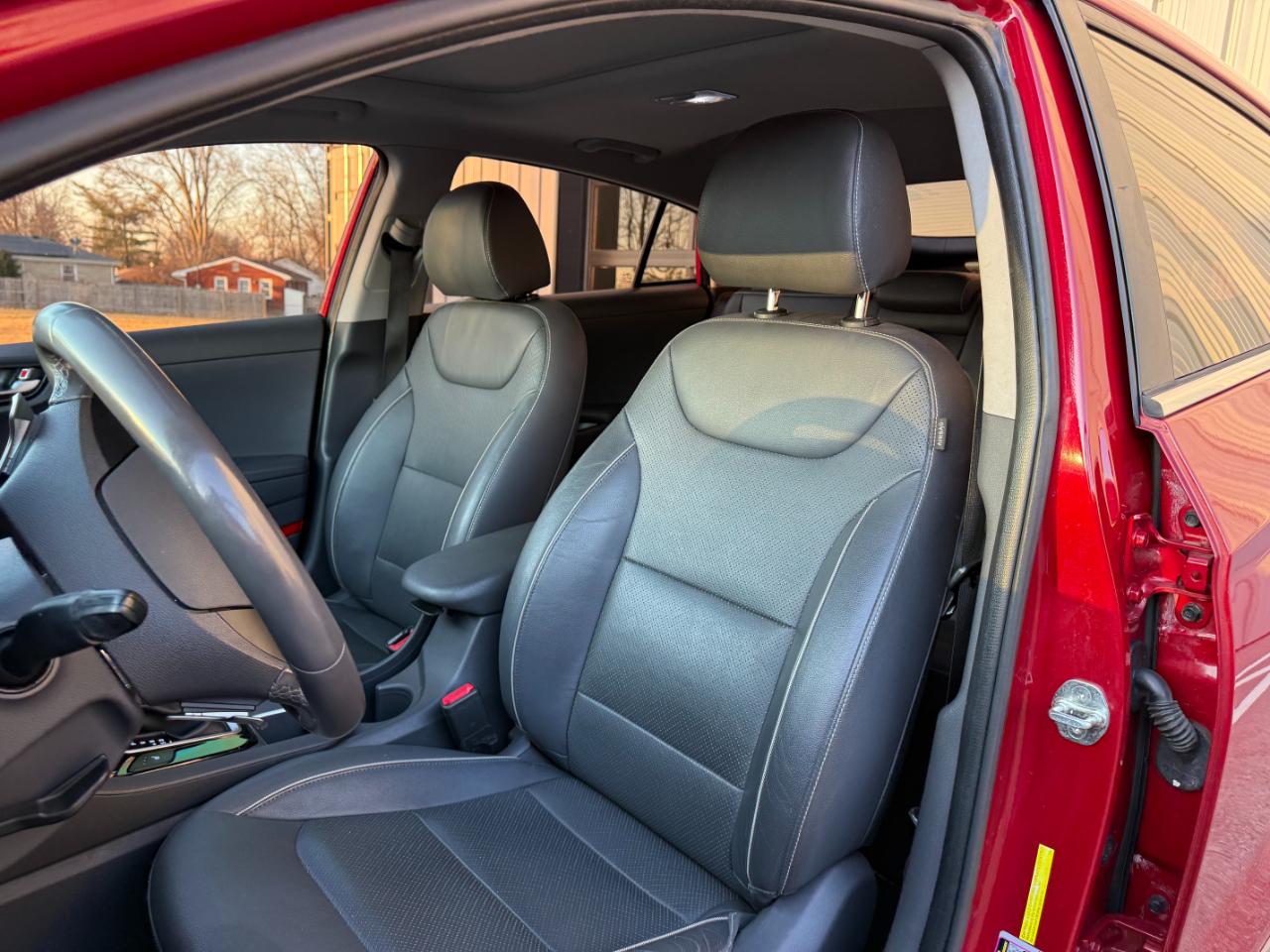 Hyundai Ioniq Hybrid Limited Hatchback 2019