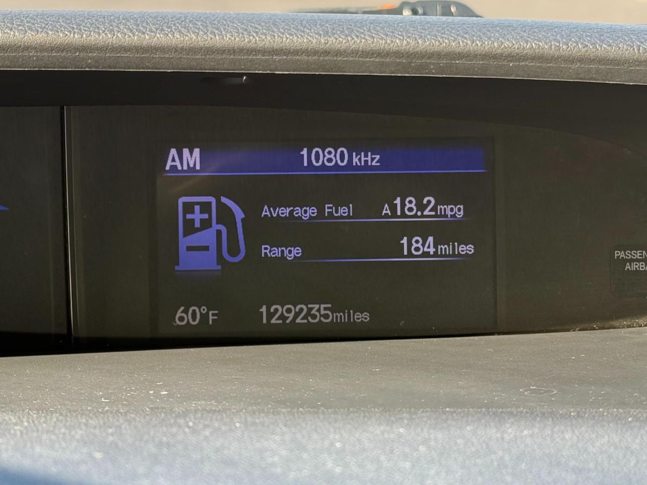 Honda Civic Hybrid 4dr Sdn L4 CVT 2013