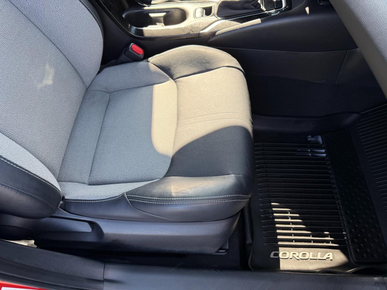 Toyota Corolla Hatchback XSE CVT (Natl) 2019