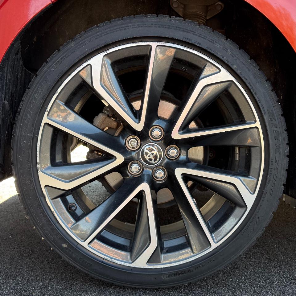 Toyota Corolla Hatchback XSE CVT (Natl) 2019