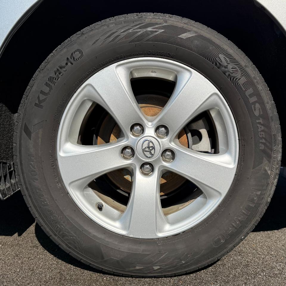 Toyota Sienna 5dr 8-Pass Van V6 LE FWD (Natl) 2014