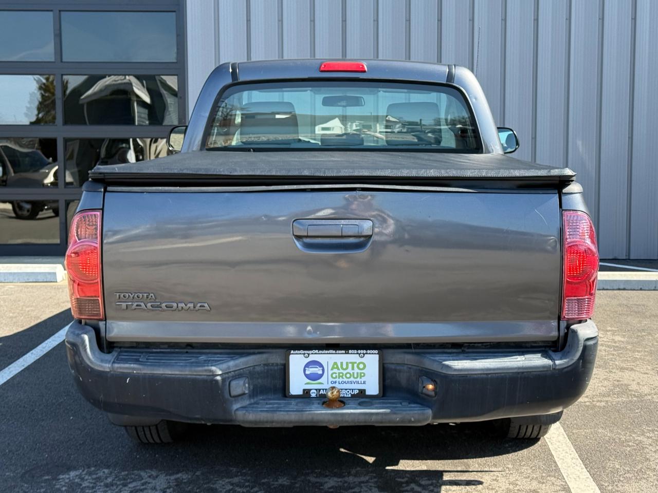 Toyota Tacoma 2WD Reg Cab I4 MT (Natl) 2013