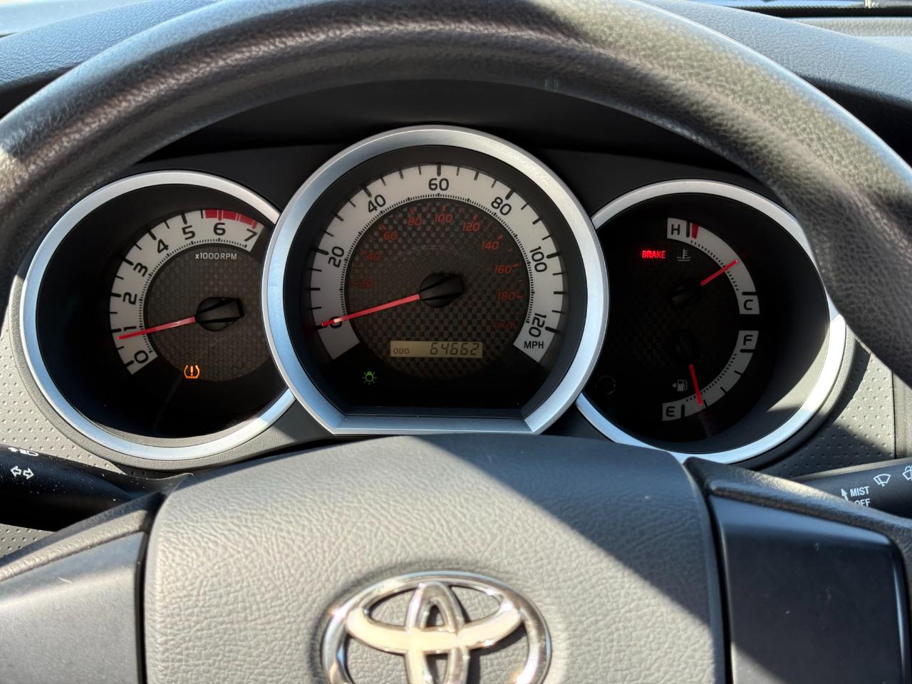 Toyota Tacoma 2WD Reg Cab I4 MT (Natl) 2013