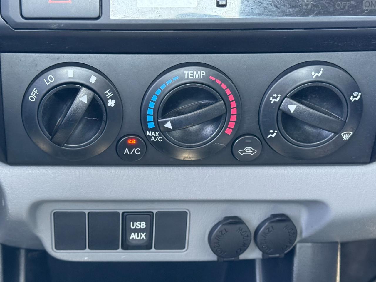 Toyota Tacoma 2WD Reg Cab I4 MT (Natl) 2013