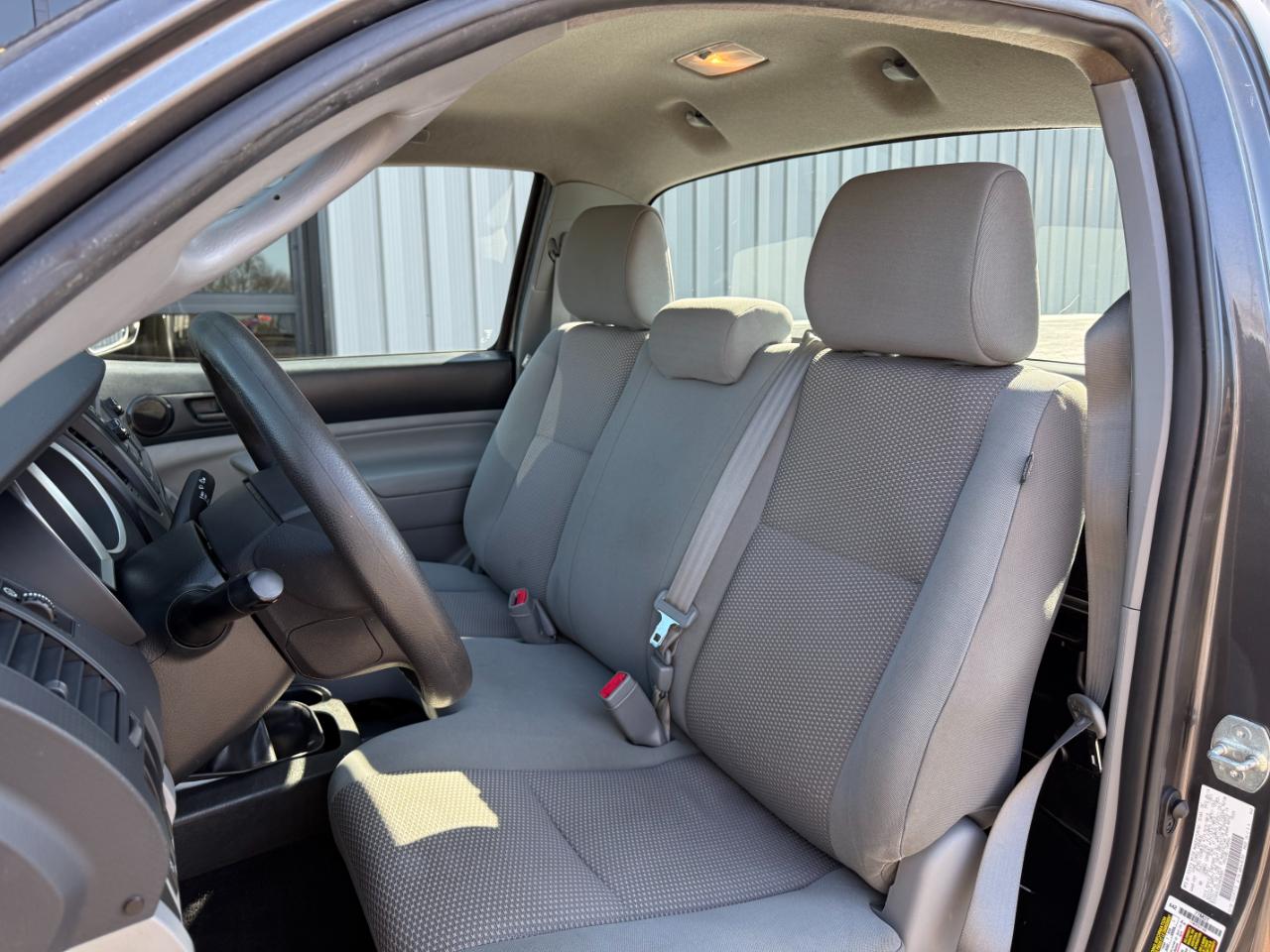 Toyota Tacoma 2WD Reg Cab I4 MT (Natl) 2013