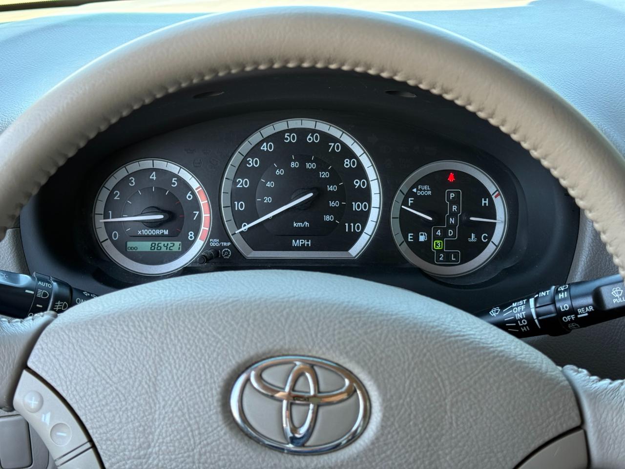 Toyota Sienna 5dr XLE FWD 7-Passenger (Natl) 2005