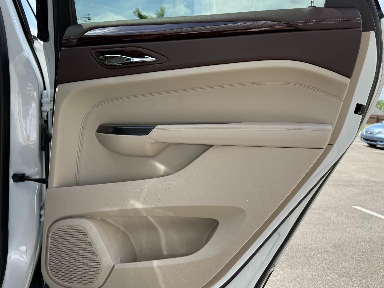 Cadillac SRX AWD 4dr Luxury Collection 2016